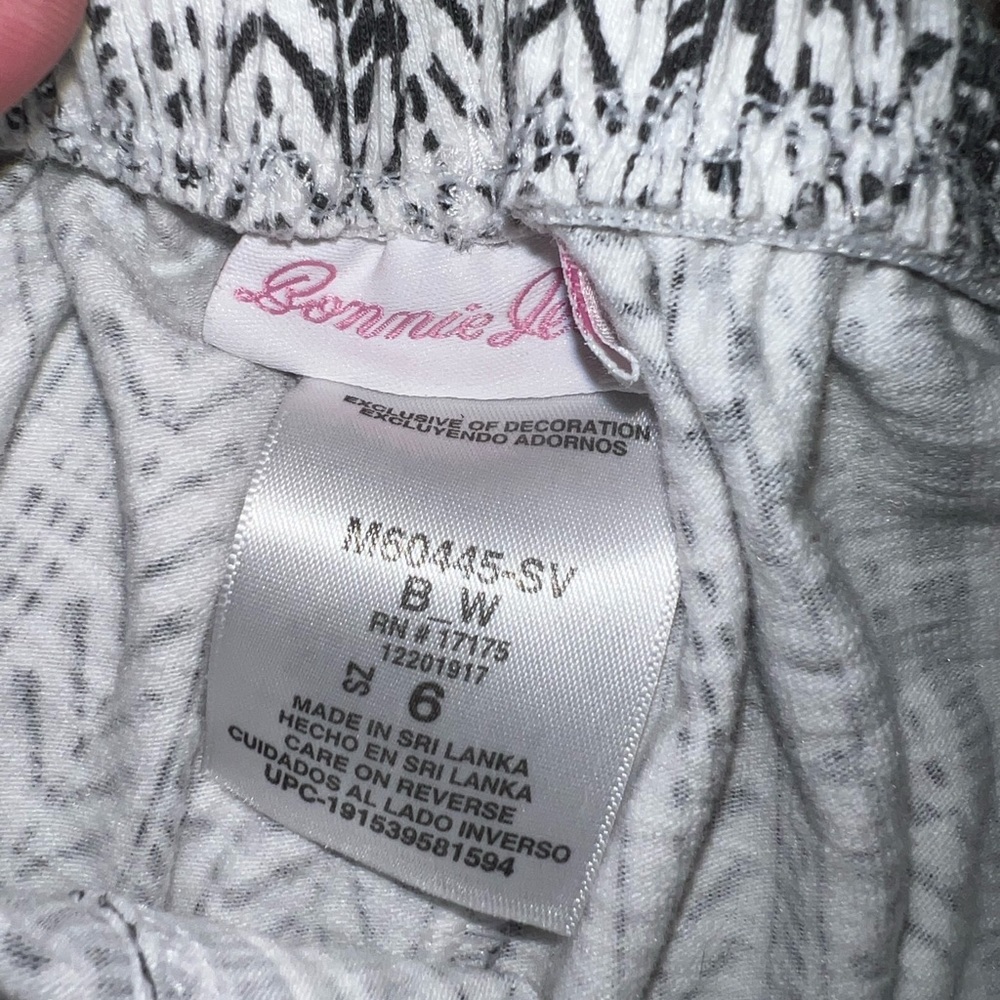 Bonnie Jean size 6 two piece ruffle/tassel outfit black & white - Picture 3 of 7